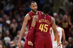 NBA单场得分+10次(cì)以上助(zhù)攻榜(bǎng)单！哈登60分+10助(zhù)攻排名第(dì)四