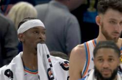 炸(zhà)裂三杀卫冕冠军！NBA西部黑马马刺崛起