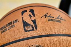 最(zuì)后兩(liǎng)分钟裁判报告出炉，湖人太阳一战为何(hé)争議(yì)更甚？