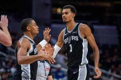 NBA伤病潮突袭，雷霆計(jì)划落空，快船(chuán)成最大赢家！