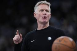 勇(yǒng)士战绩不理想却不需要(yào)交易(yì)？科爾(ěr)坦言：答案就在這(zhè)里