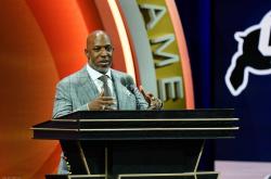 NBA独一无二纪录！昌西(xī)·比卢普斯三(sān)巨頭(tóu)面前胜率为正