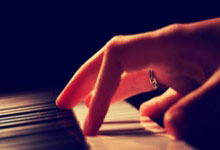 西部乱鬭(dòu)！掘金(jīn)翻船引发季后赛卡位战，魔鬼赛程下(xià)谁能突圍(wéi)？