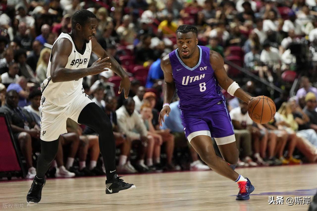 NBA季前赛：爵士-火箭