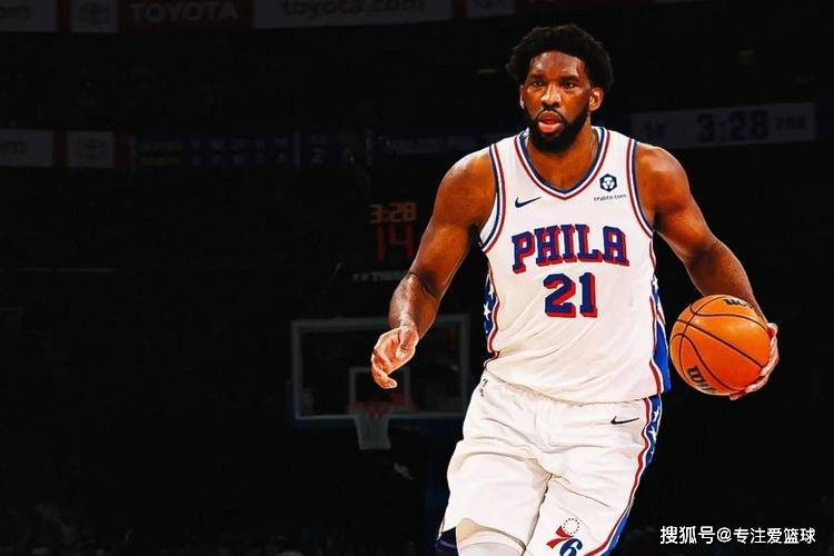 恩比德加盟快船！3大悍将被送到76人，NBA正式上演压哨交易方案