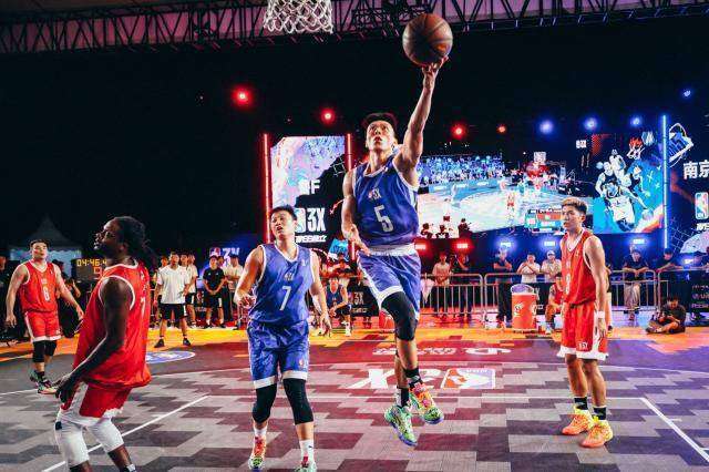 王岚嵚 沃尔助阵！NBA 3X年度总决赛深圳落幕