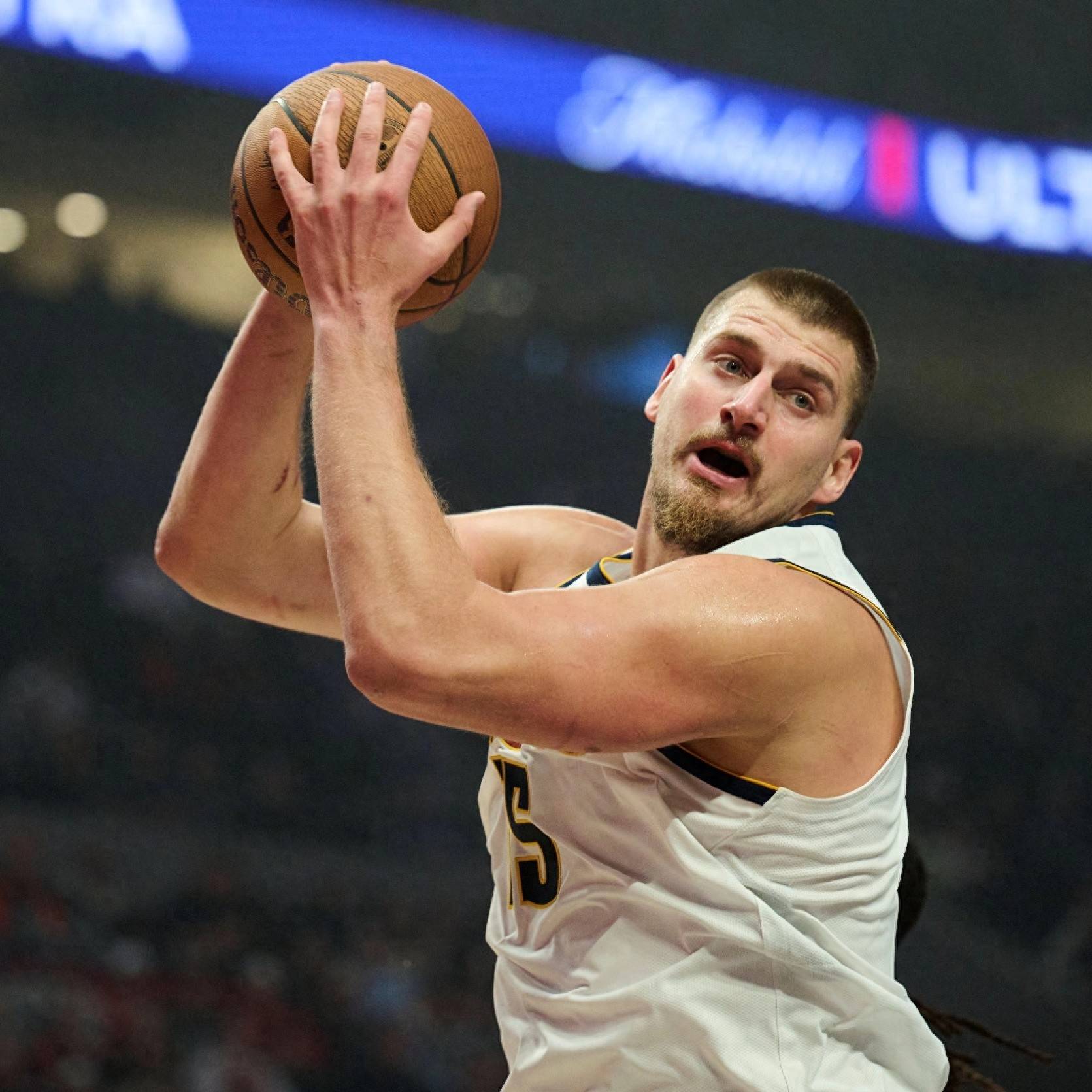 大胆预测，NBA全明星世界队首发五虎，99%是以下五位球员