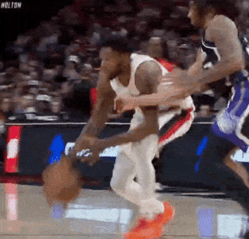 杨瀚森替补登场17分钟16分NBA官方晒杨汉森集锦