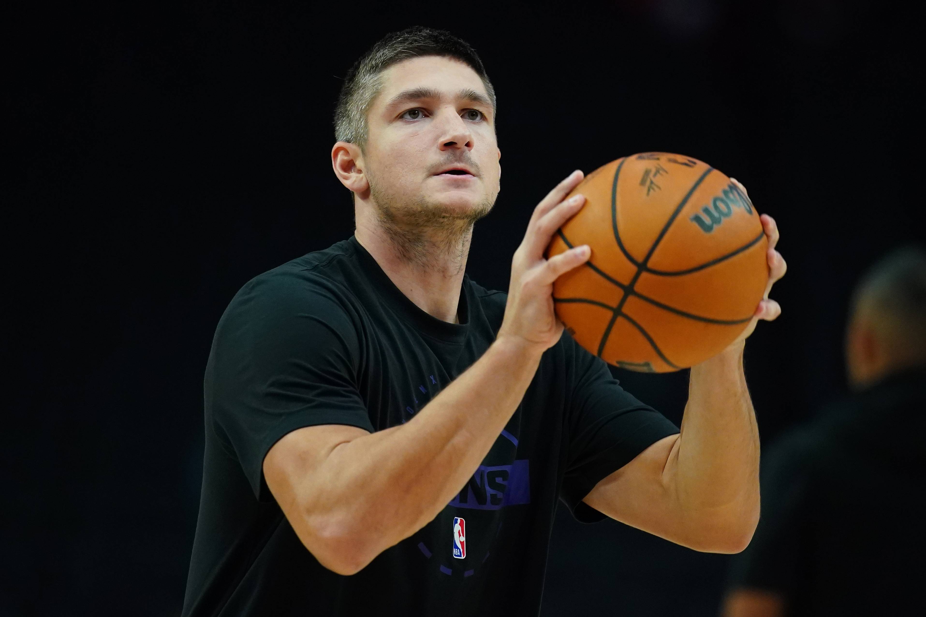 各队单场三分纪录都由谁保持？仅三人单场13+三分 哈登3次平纪录