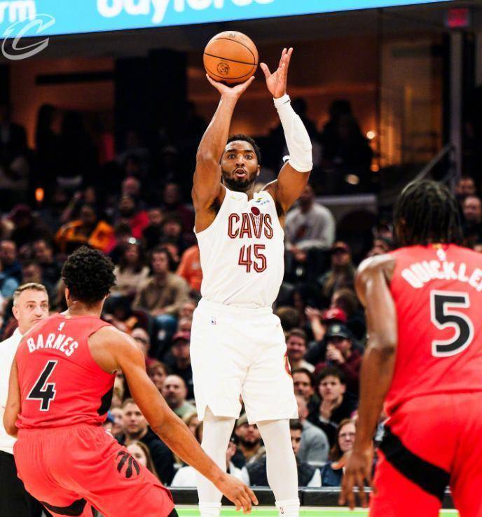 NBA79年神迹！骑士单场65记三分创纪录，勇士火箭都都没做到