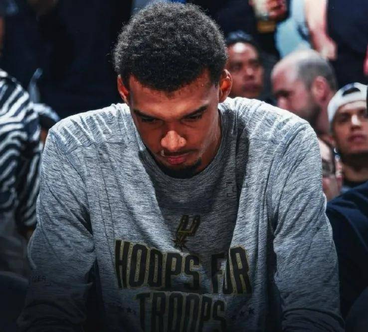 重磅宣布！你好，文班亚马！大战NBA唯一超级球队