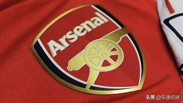 英超球队队徽起源大揭秘：阿森纳炮、利物浦鸟，背后故事太颠覆！