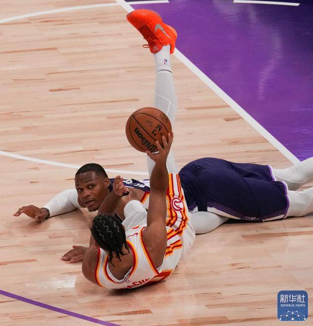 NBA常规赛｜老鹰胜国王