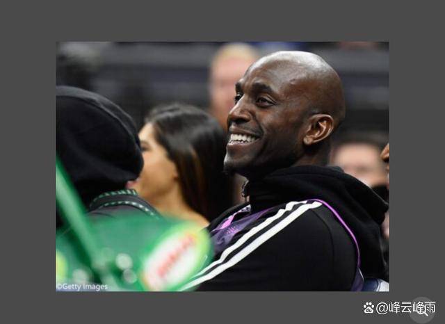 NBA森林狼队传奇凯文·加内特出任球队大使……21号球衣将永久退役